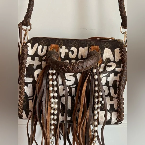 Louis Vuitton Bags Louis Vuitton Speedy 25 Purse Lv Monogram